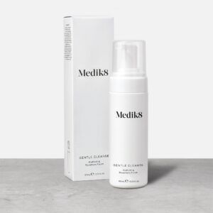 Medik8 Gentle Cleanse καθαριστικό καλλυντικά